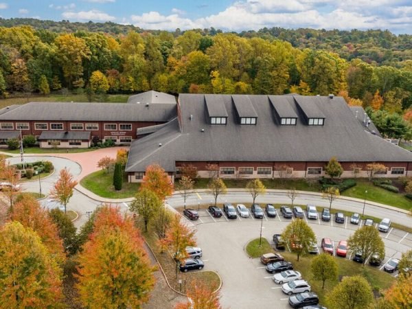 Apollo-Ridge-Elementary-School-2