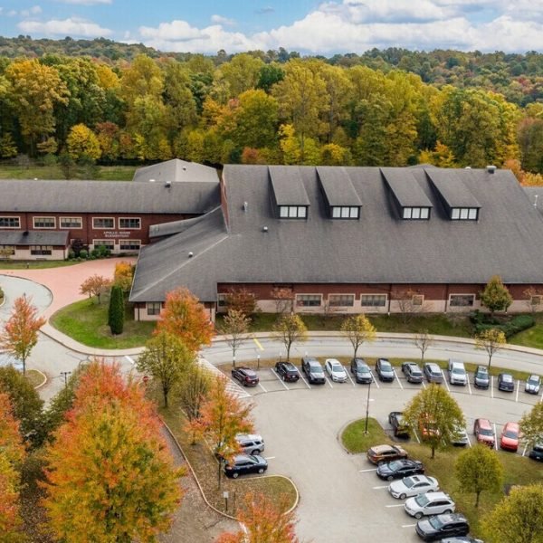 Apollo-Ridge-Elementary-School-2