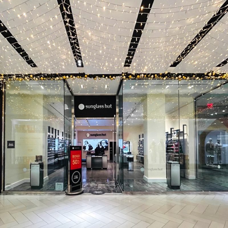 Sunglass Hut Storefront 2